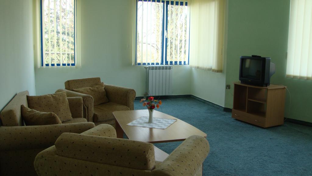 Балнеохотел "Свети Мина" Vetren (Burgas) Kamer foto