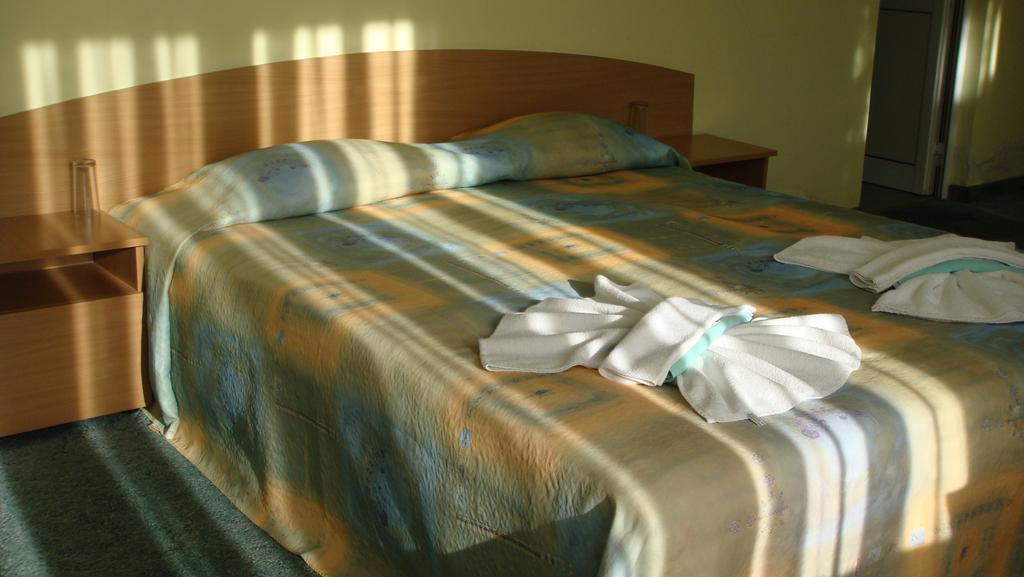 Балнеохотел "Свети Мина" Vetren (Burgas) Kamer foto